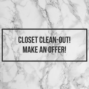 Cleaning out my closet for Fall! Make an offer!
